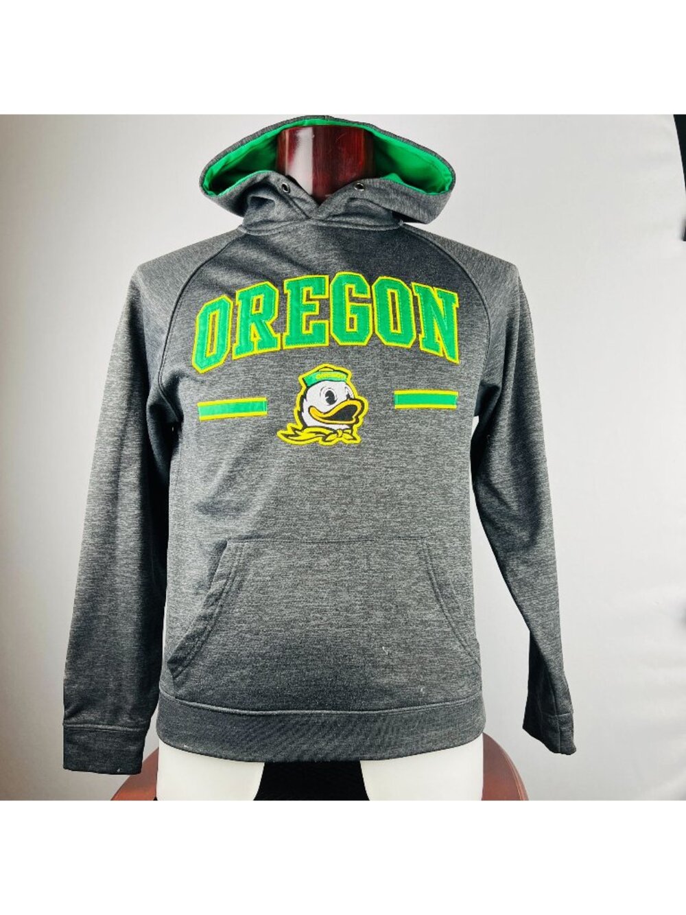 Oregon Ducks Hoodie Pullover Sweatshirt Small Shirt